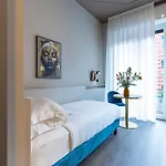 Hotel Ah - Collezione Brera