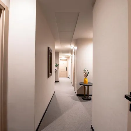 Ah - Collezione Brera Otel